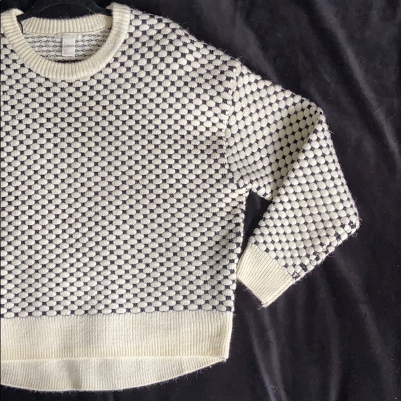 ❤️🆕NWOT TEXTURED KNIT SWEATER❤️ - Picture 3 of 13